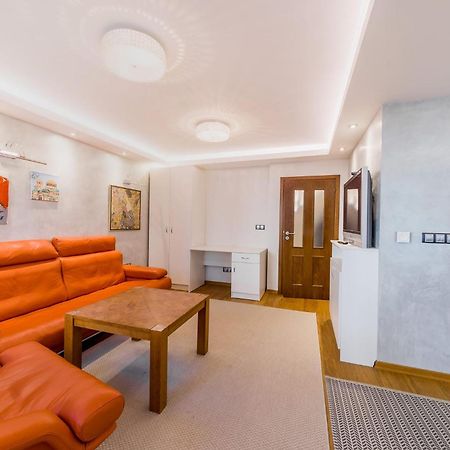 סופיה Signature Suite - 1 Bedroom מראה חיצוני תמונה